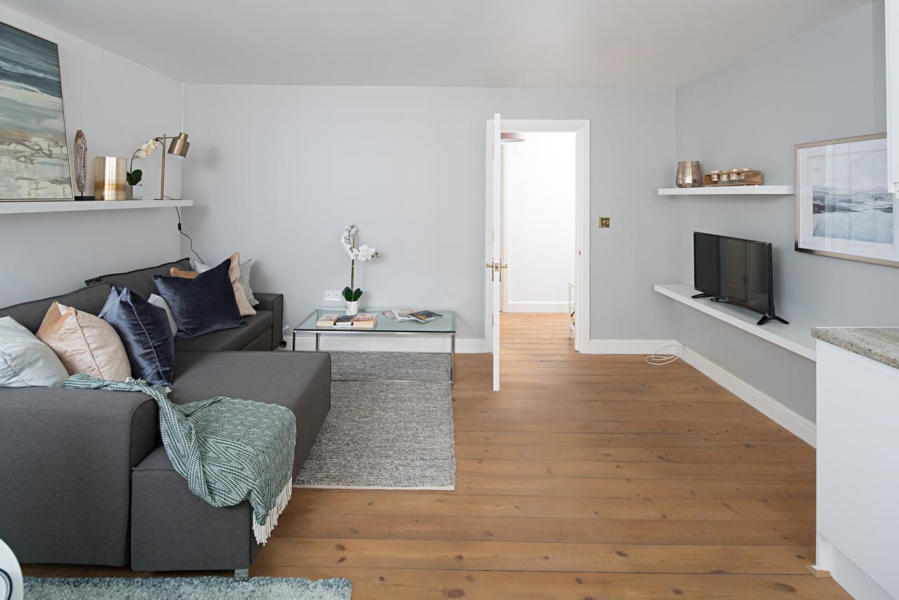 Square Mile Residences London Bagian luar foto